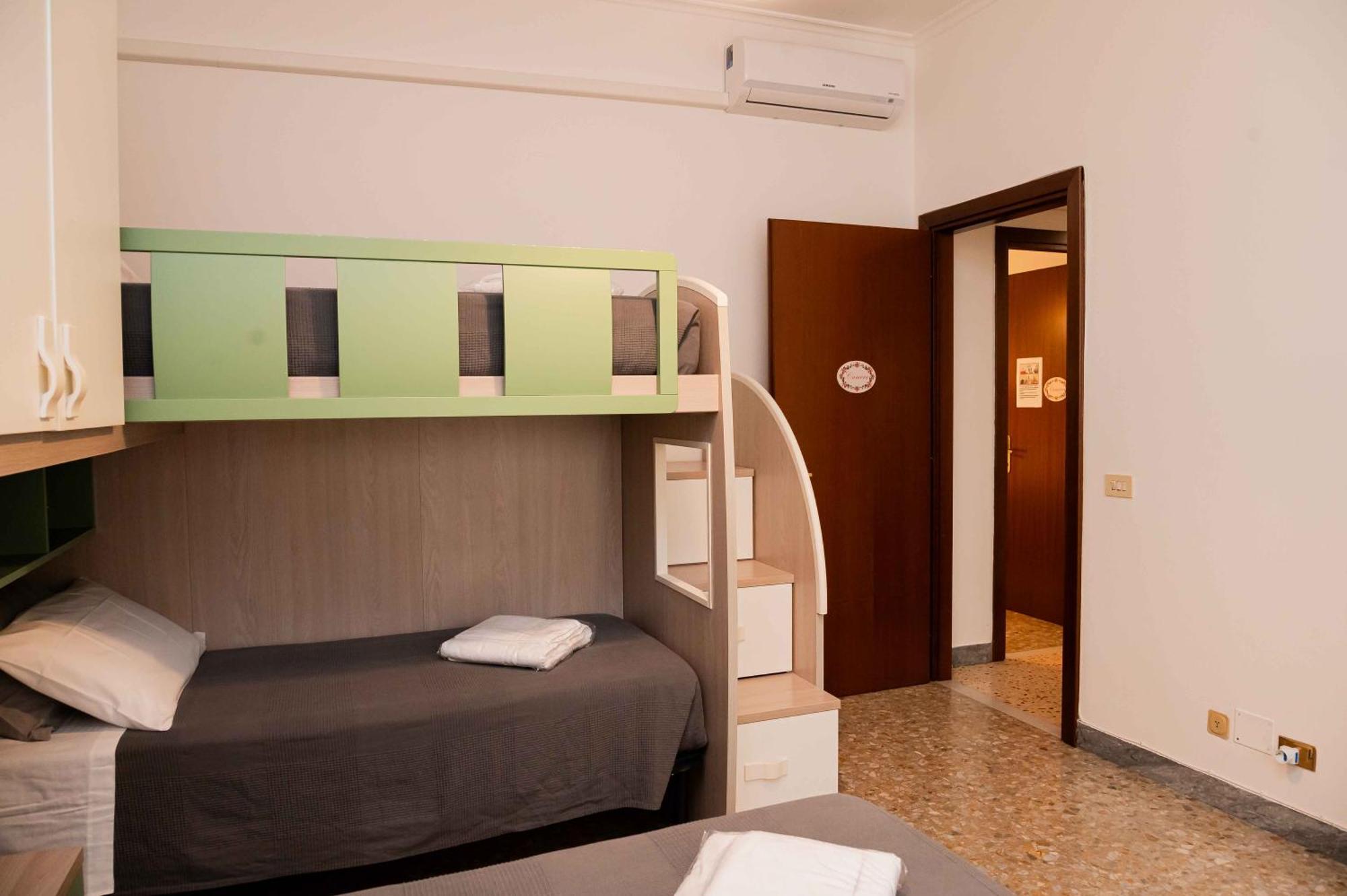 Apartamento Giuliana Roma Exterior foto