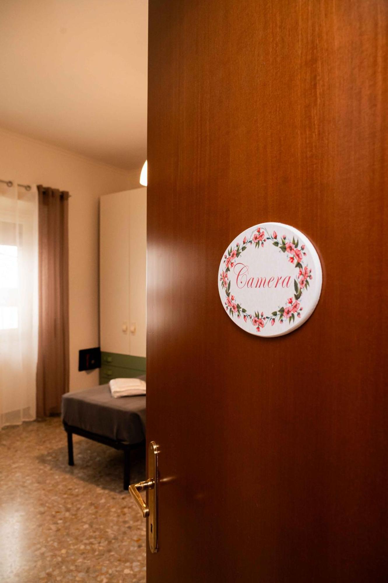 Apartamento Giuliana Roma Exterior foto